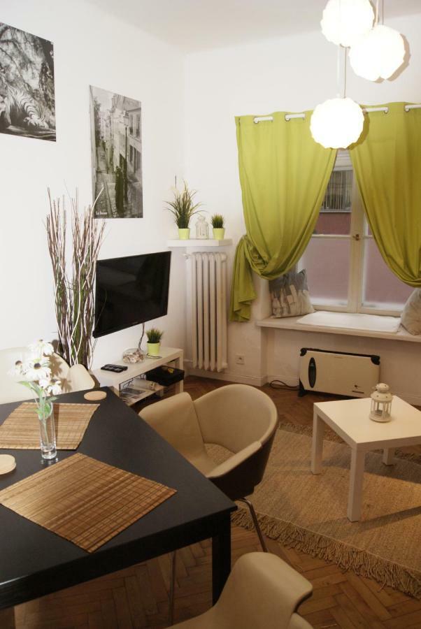 ורשה Cosy Apartment In The Old Town מראה חיצוני תמונה
